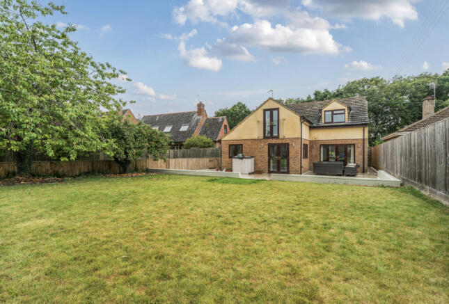 1330548-1-6888df4...