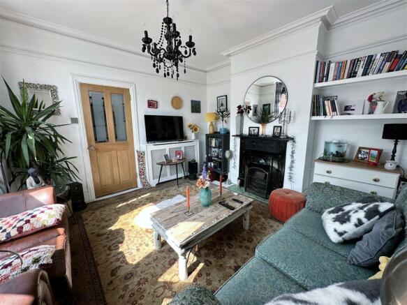 52 Alexandra Road sitting 2.jpg