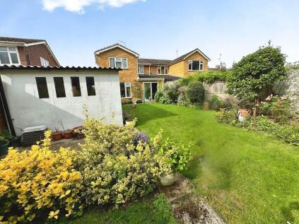 Toppesfield Avenue, Wickford, SS12 0PB