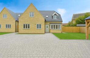 26, Brington Road, Long Buckby NN6 7RW