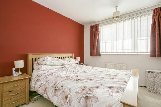 2nd Photo of Bed 1