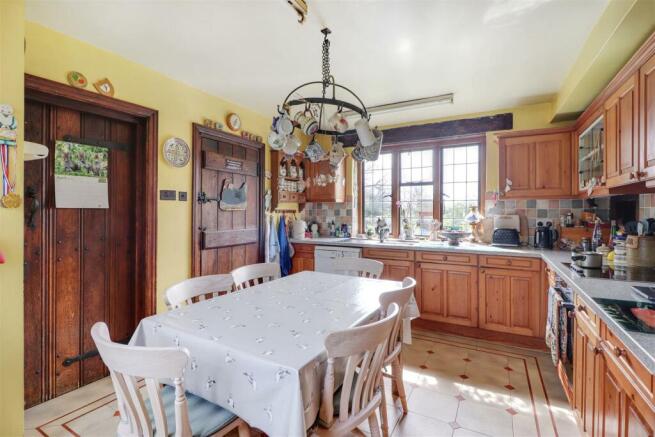 Kitchen.jpg