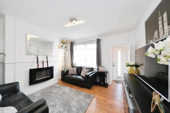 pbox-IMG.jpg