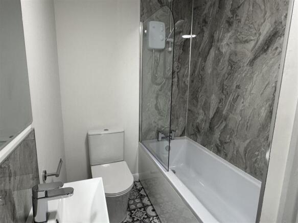 1 bed Flat to rent Image 7