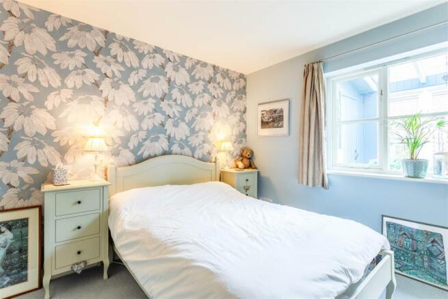 Bedroom One1.jpg