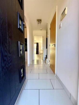 entrance hall.jpg