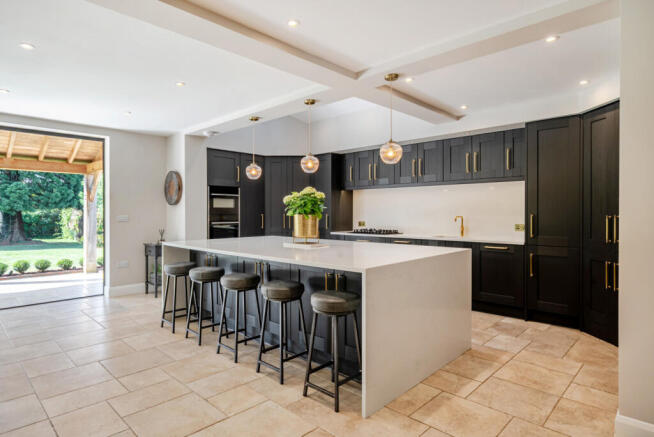 Kitchen/Dining