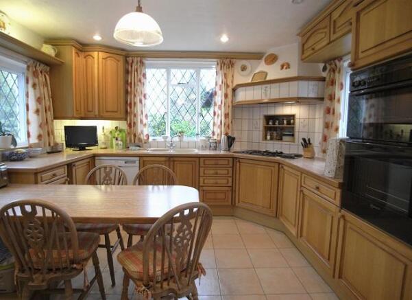 Kitchen breakfast rm