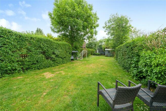 95' Rear Garden