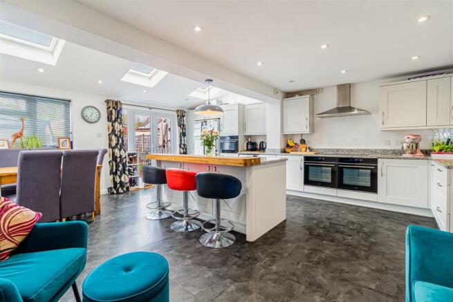 Kitchen/Family Room