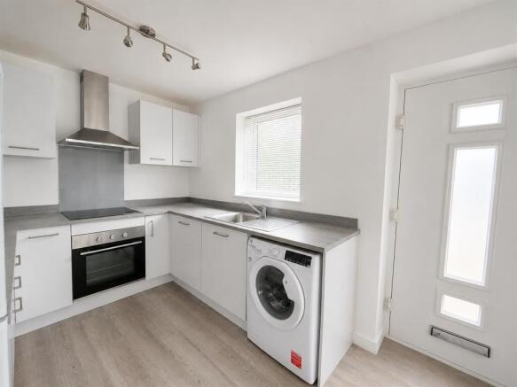 9 Webbs Court - 03.jpeg