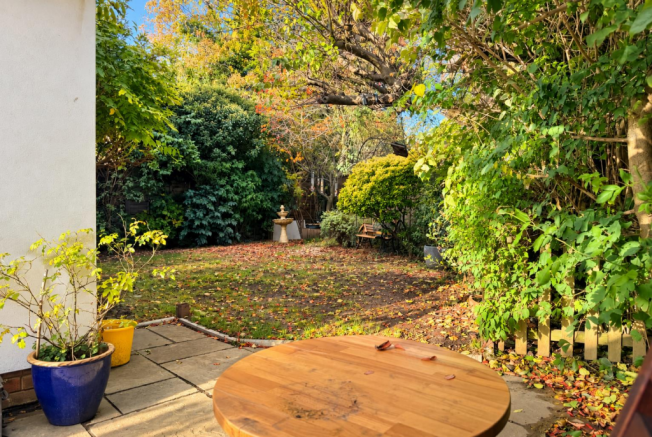 Patio & garden