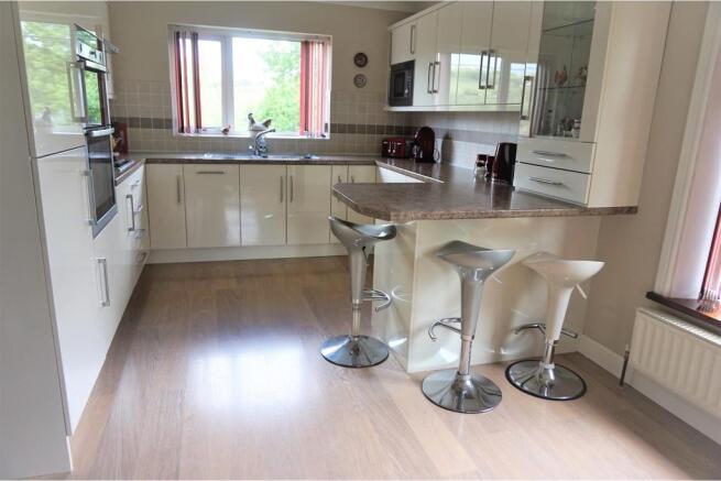 Kitchen / Breakfast