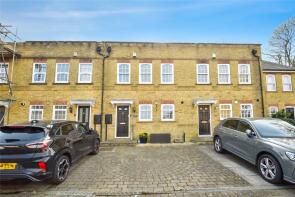 24, Conway Mews, Brompton, Gillingham ME7 5BD