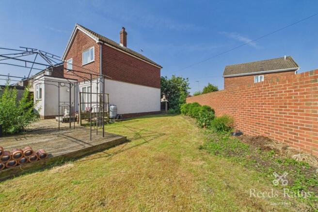 3 bed Detached for sale Image 6