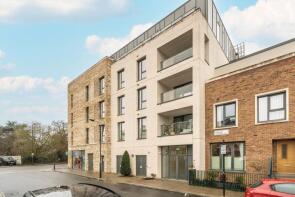 Flat 30, Montagu House, Greenside Road, London W12 9DE