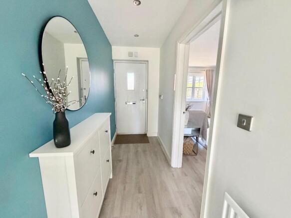 4 bed Detached for sale Image 4