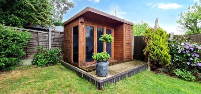 Summer House/ Office