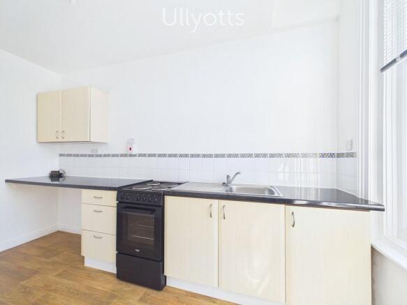 1 bed Flat to rent Image 4