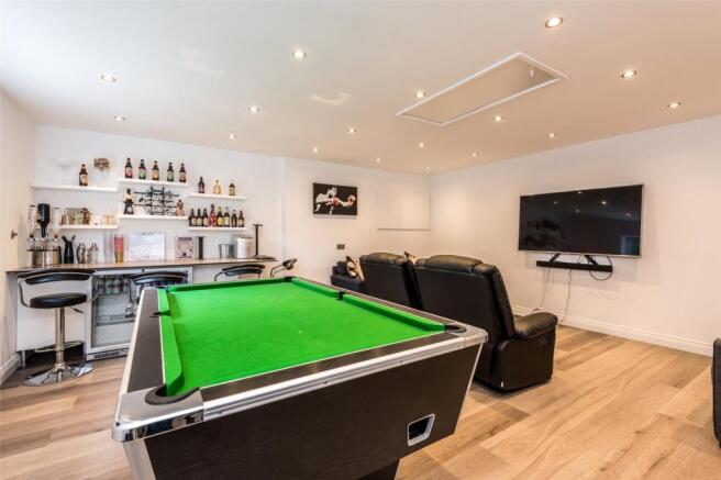 Games Room/Bar