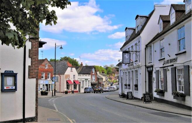 Village High St