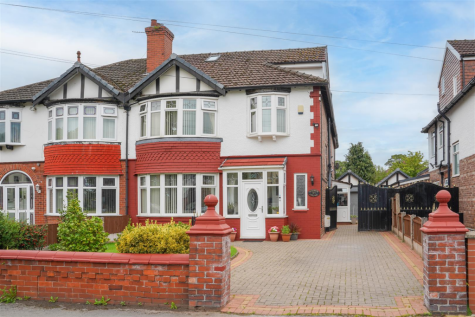 Seymour Grove, Old Trafford