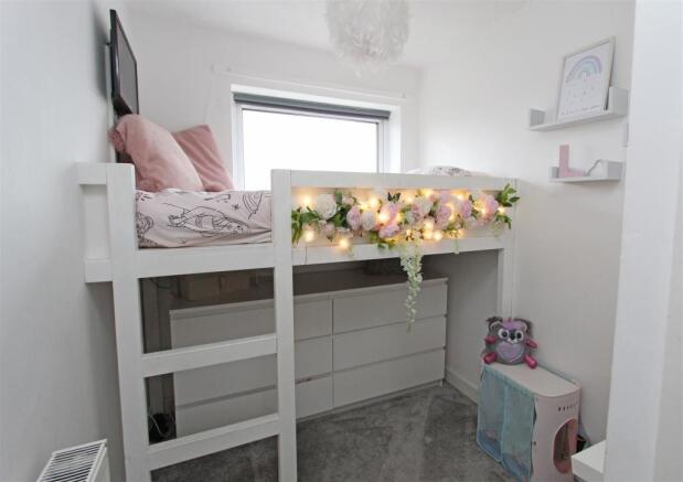 Bedroom 3.jpg