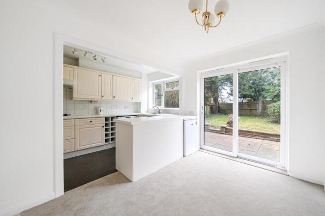 Kitchen/Dining Area