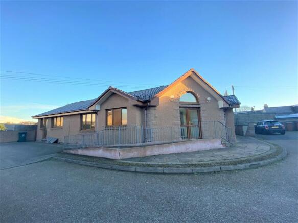 10 WOODSIDE CLOSE, BUCKIE