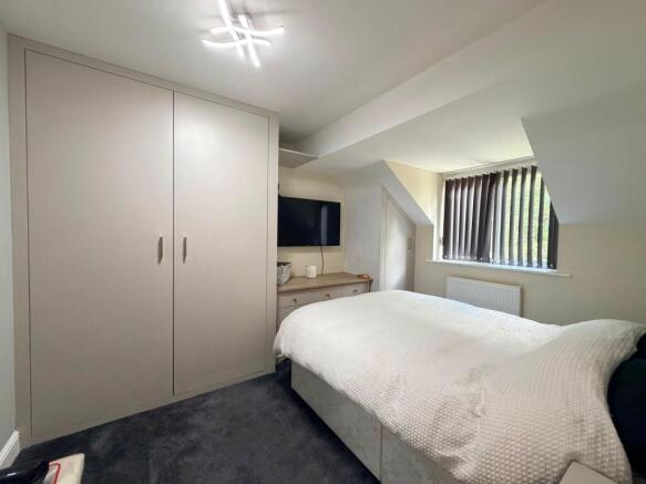 3 bed Semi-Detached for sale Image 11