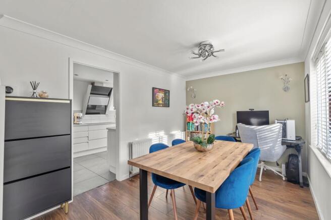 3 bed Detached for sale Image 10