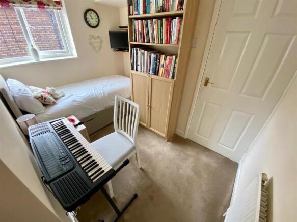 BEDROOM 3