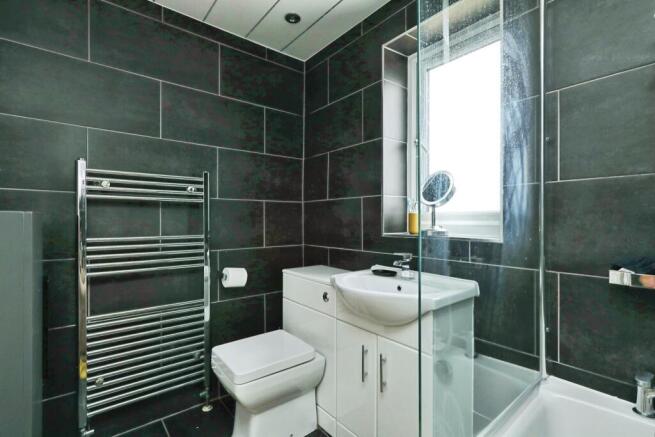 2 bed Semi-Detached for sale Image 10