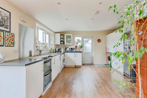 Barnfield Road, CRAWLEY