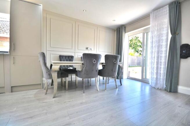 Wolsey Road, Woodlands, Bilton photo 4