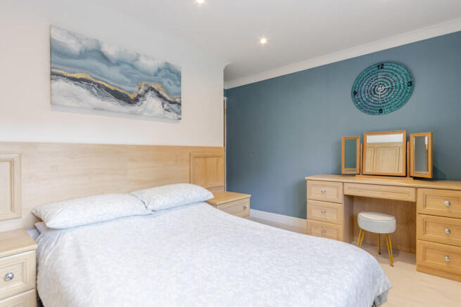 Bedroom 1a