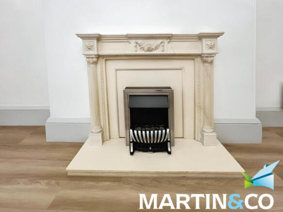 2 bed Apartment to rent Image 4
