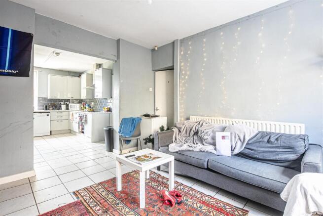 6 bed Terraced for sale Image 4