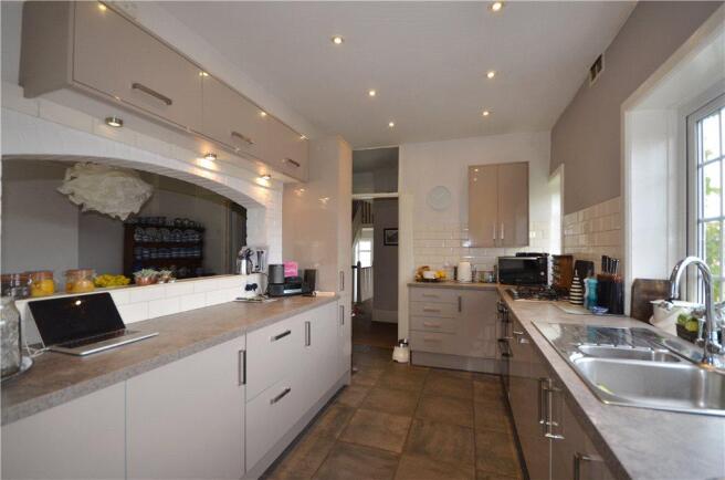 Kitchen 2