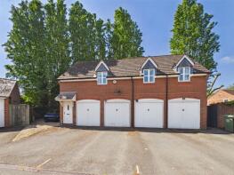 15, Scholars Walk, Quedgeley, Gloucester GL2 4SQ