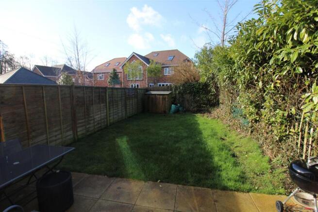 Garden (Alto ID: 154955593)