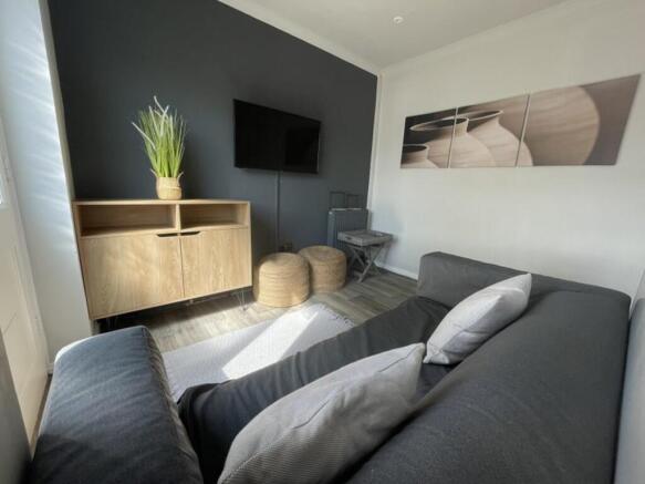 20 HW Living Room