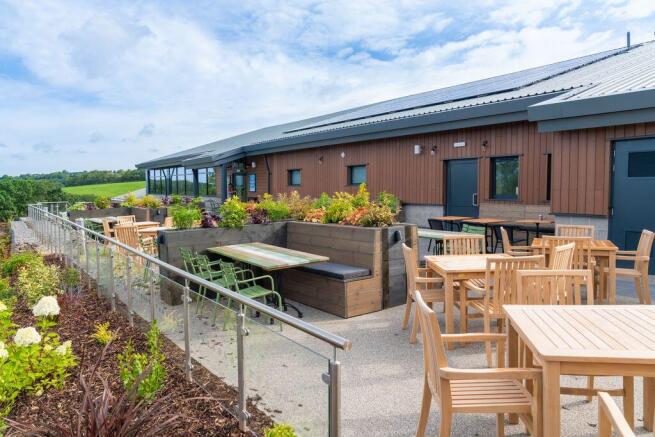 Outdoor Dining Terrace at Hedley Wood Holiday Park