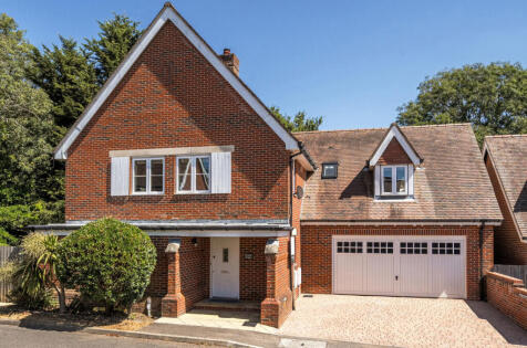 Hillside Mews, Sarisbury Green, Southampton, Hampshire, SO31