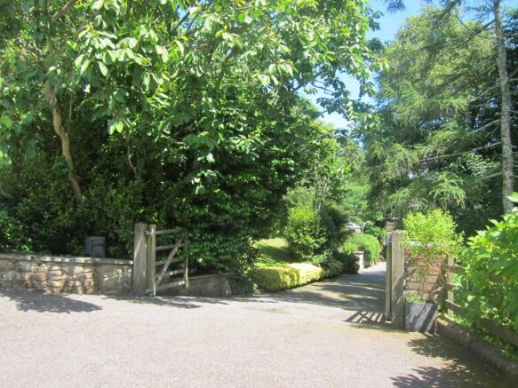 Private Entrance