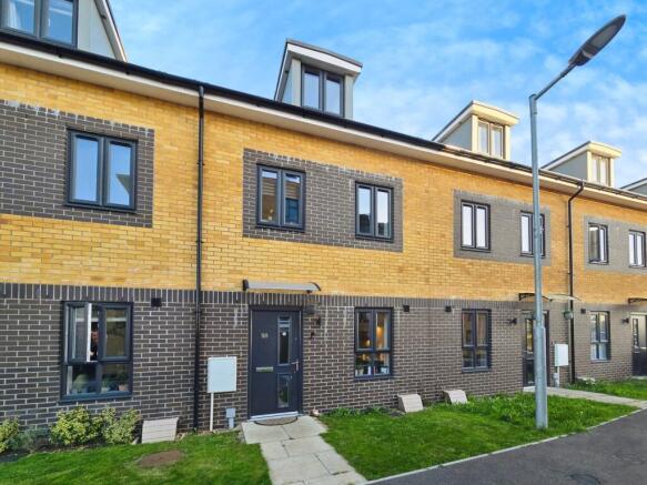 3-bed terraced on Brambling Gardens, Poole, BH17, £187,500