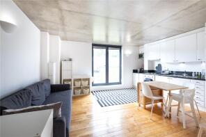 Flat 3, 178 North Five, Blackstock Road, London N5 1EG