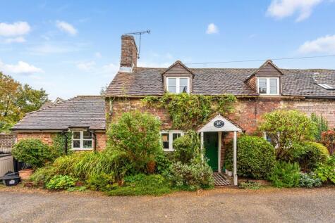Bay Tree Yard, Alresford