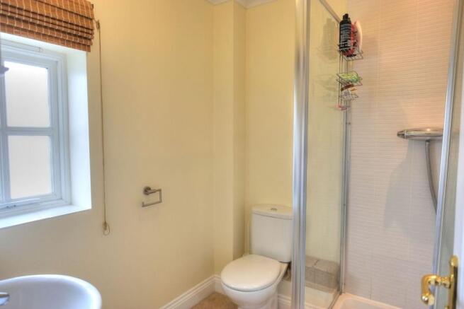 Master En-suite