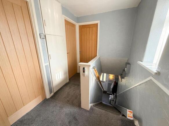 3 bed Semi-Detached for sale Image 6
